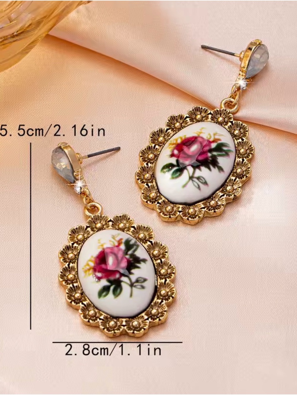 Vintage Red Rose Cameos earring - Picture 5 of 5